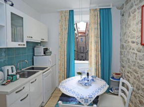 L & L Old Town Apartments - Studio Apartment Lacroma